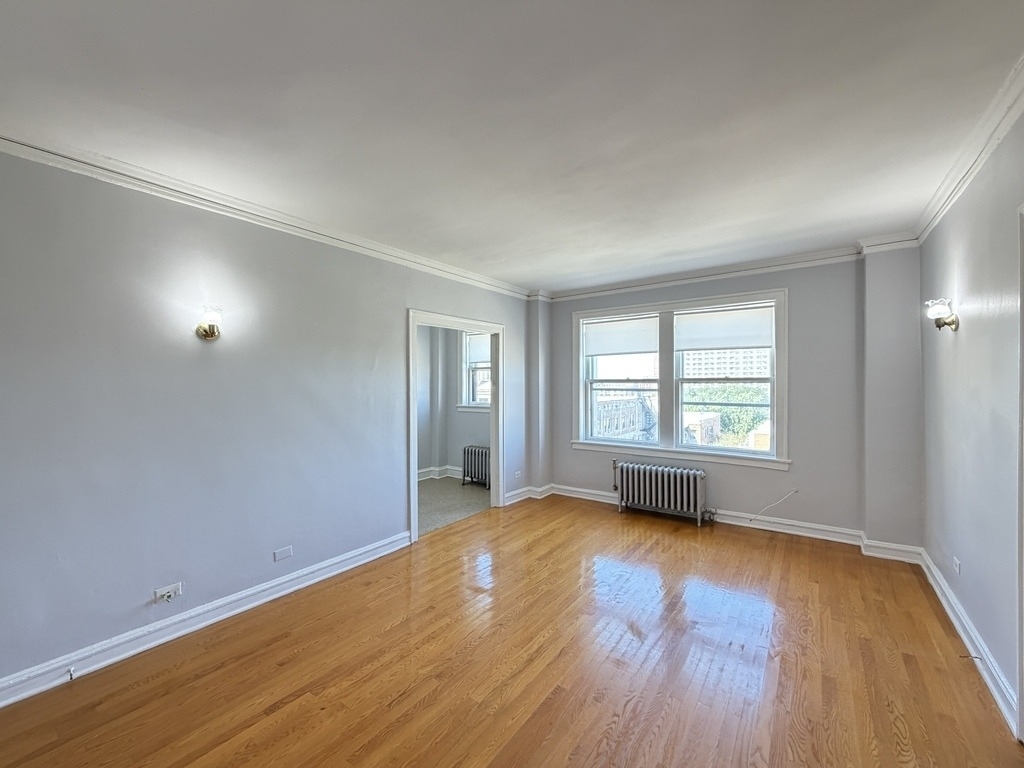 917 W Eastwood Avenue - Photo 10