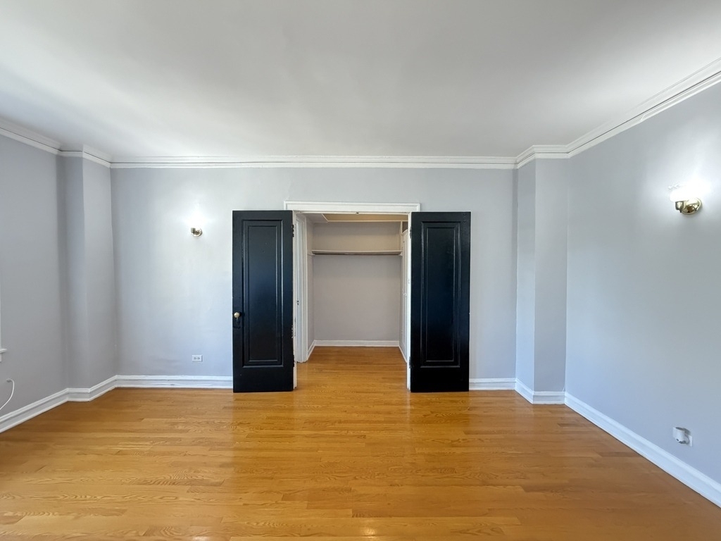 917 W Eastwood Avenue - Photo 13