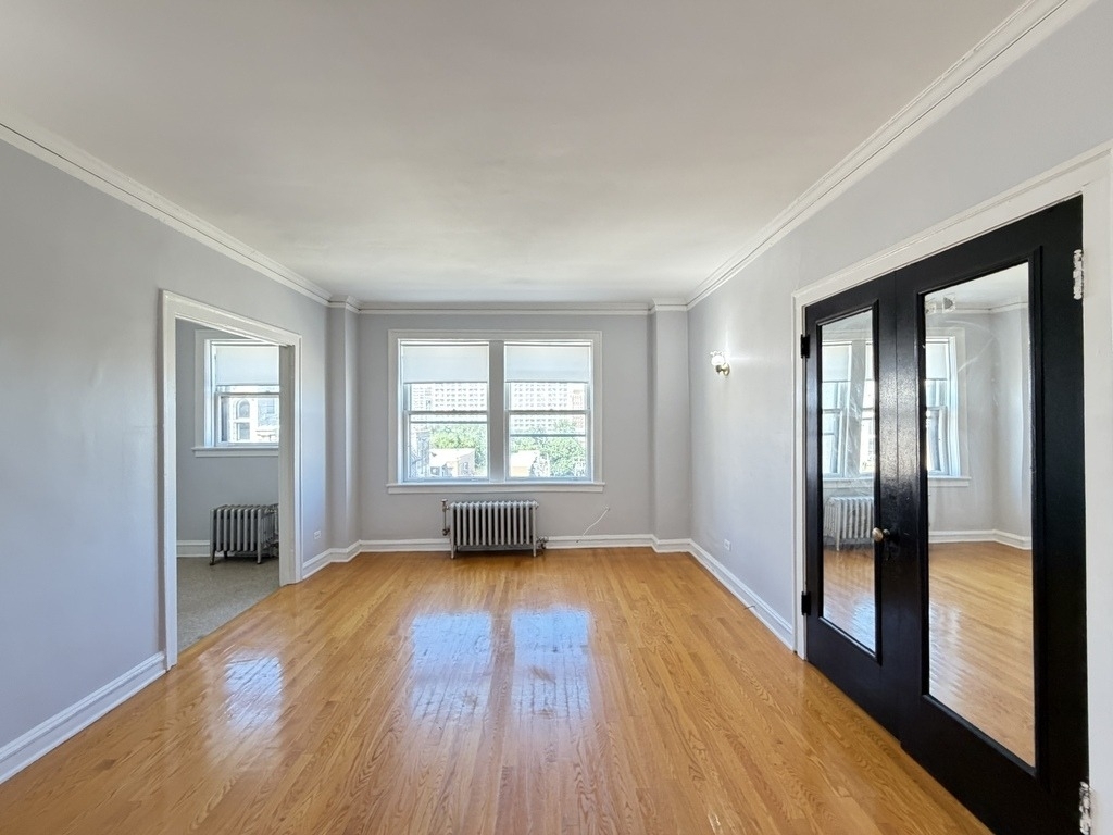 917 W Eastwood Avenue - Photo 11