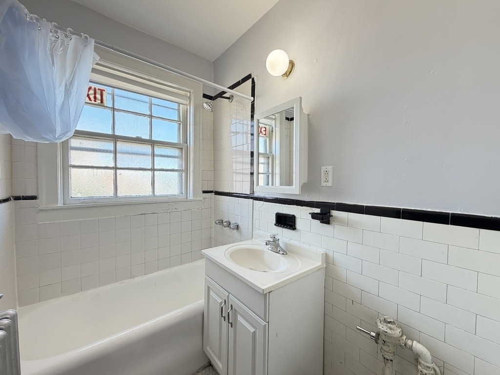917 W Eastwood Avenue - Photo 16