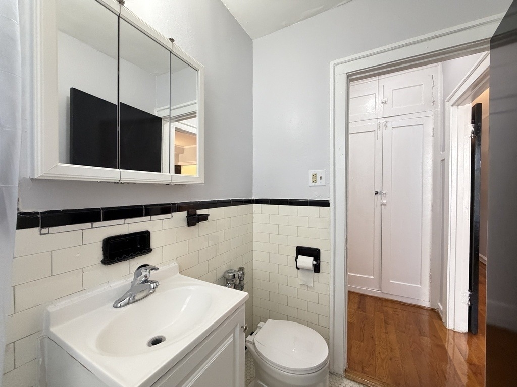 917 W Eastwood Avenue - Photo 18