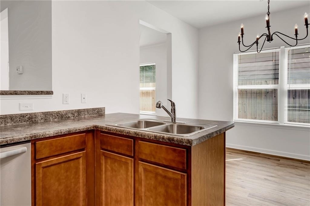 315 Alcovy Way - Photo 8
