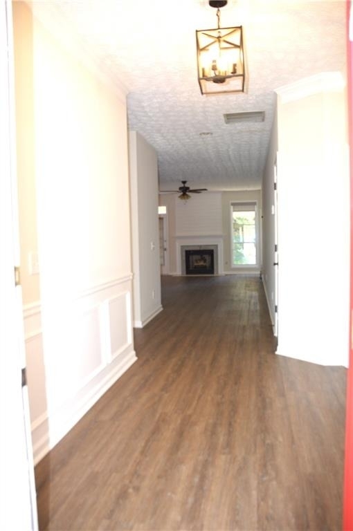 2021 Crestview Way - Photo 10
