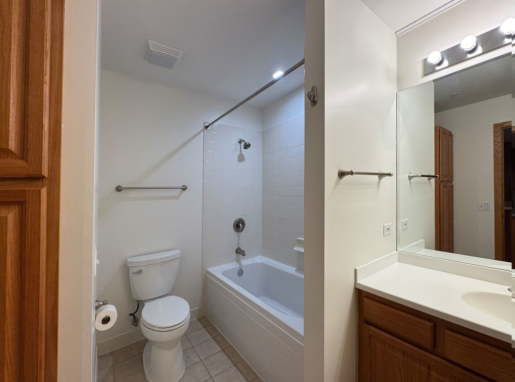 40 E Northwest Highway - Photo 20