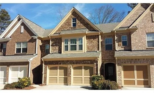1575 Faircrest Lane - Photo 0