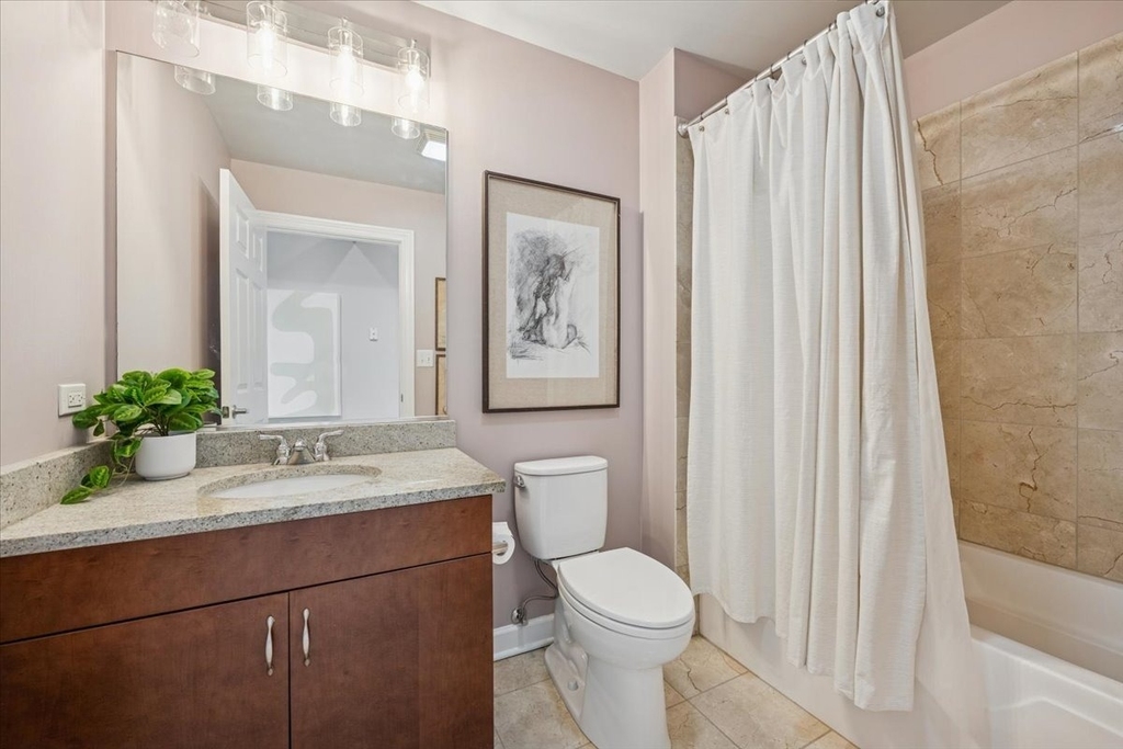 3125 W Fullerton Avenue - Photo 22