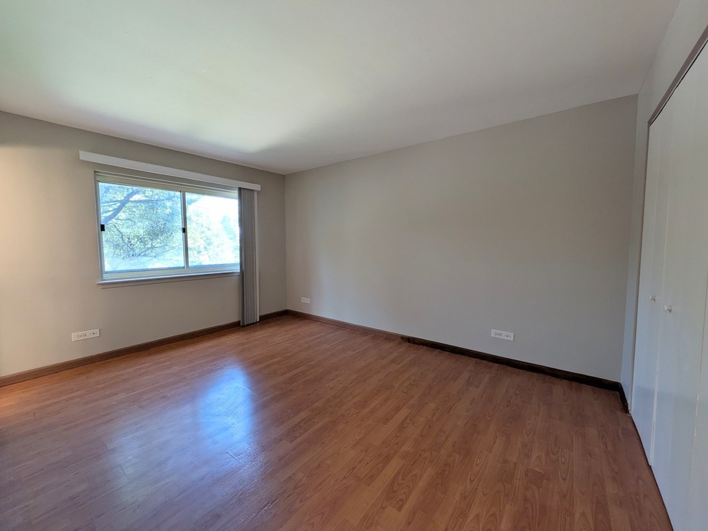 700 Perrie Drive - Photo 11