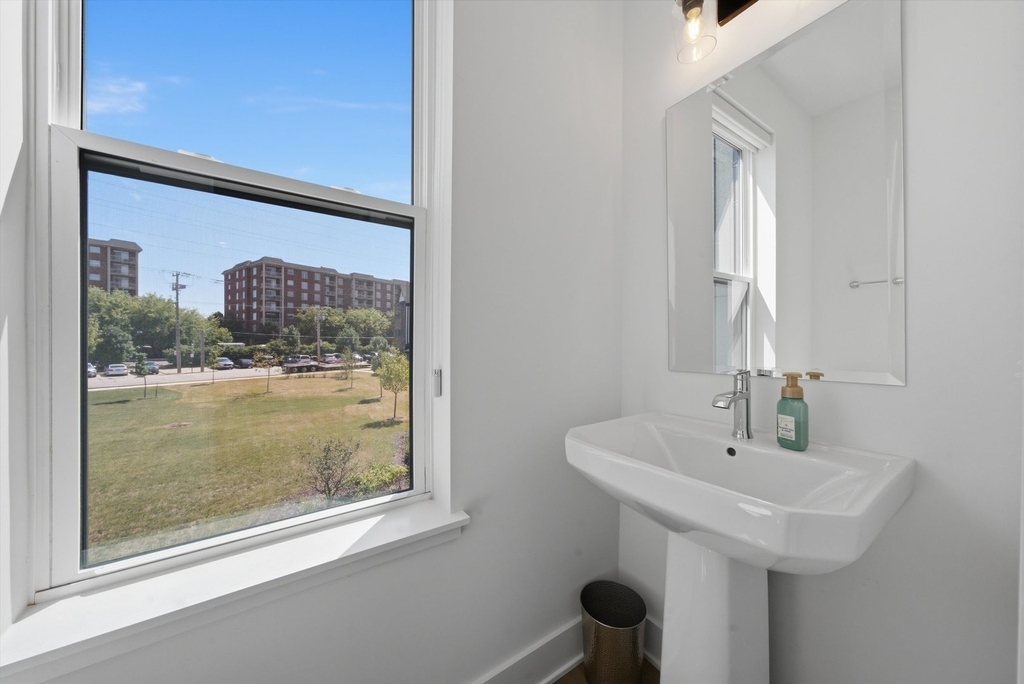 8367 Mulberry Avenue - Photo 22