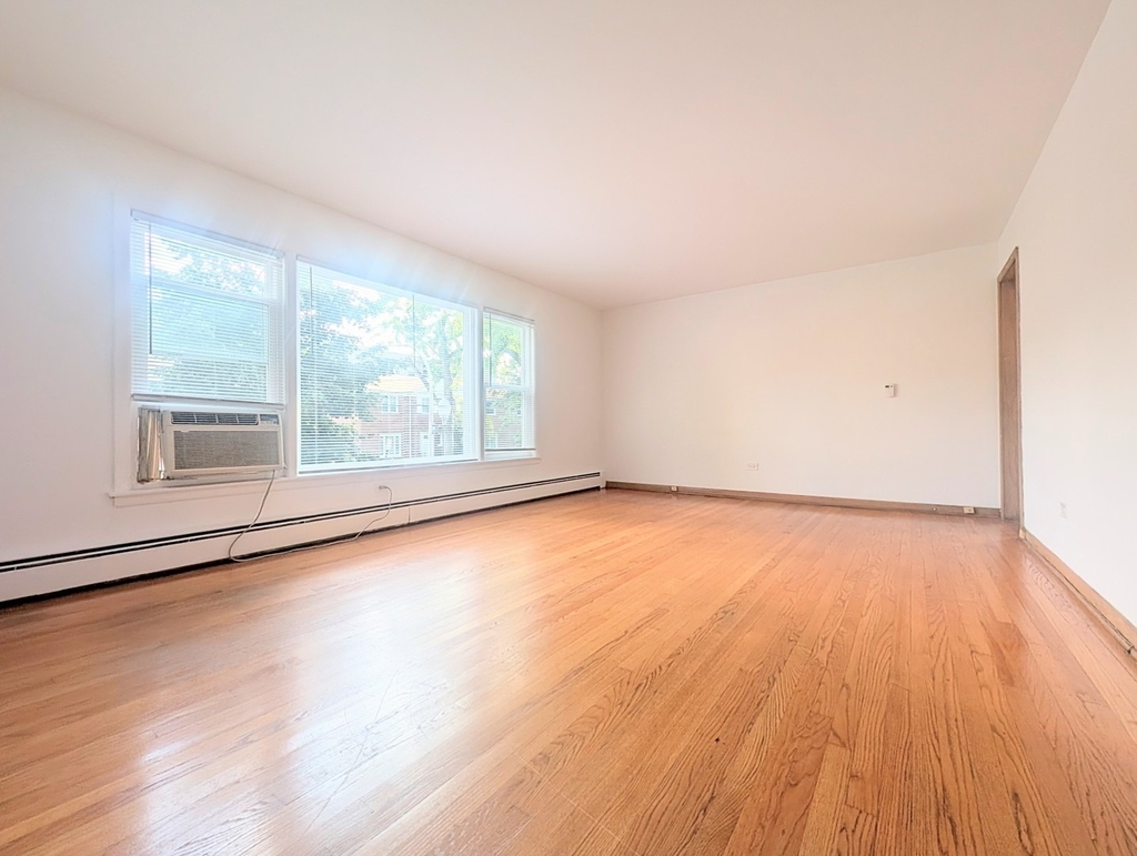 2308 W Birchwood Avenue - Photo 1