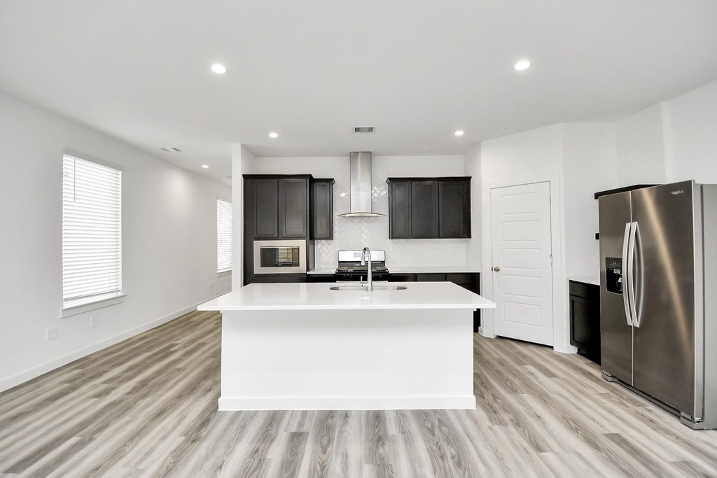 12316 Basilwood Drive - Photo 5