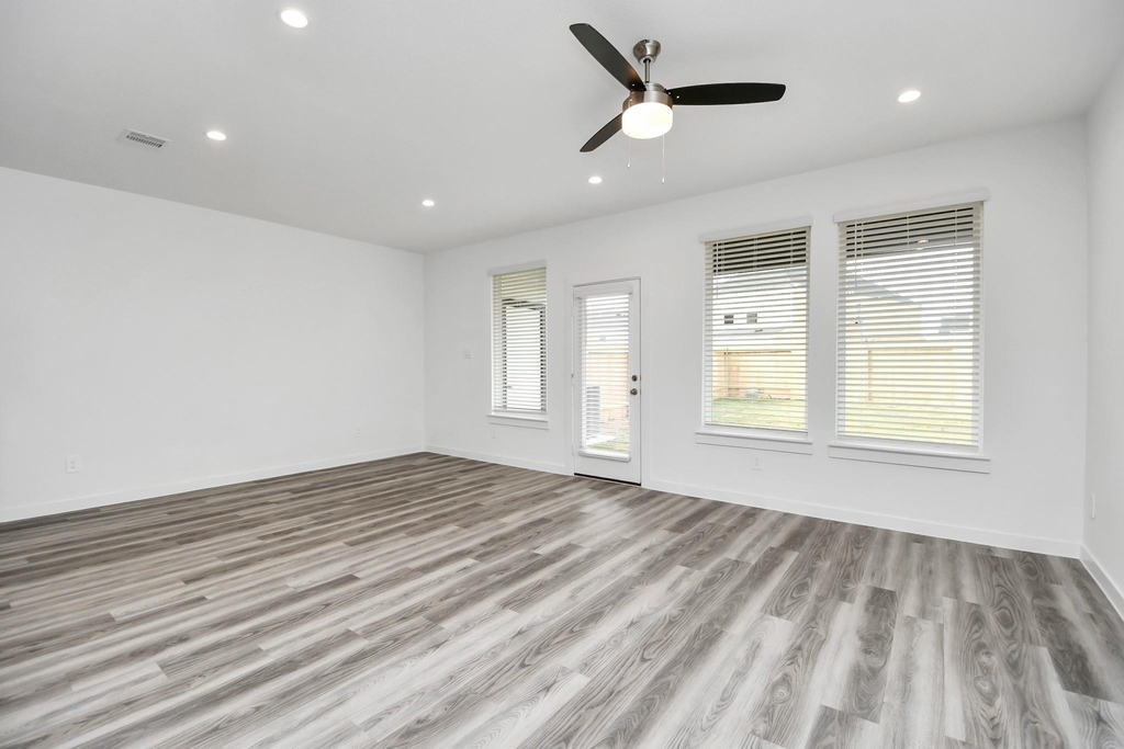 12316 Basilwood Drive - Photo 12