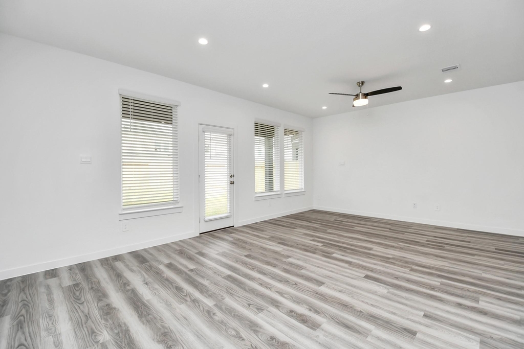 12316 Basilwood Drive - Photo 13