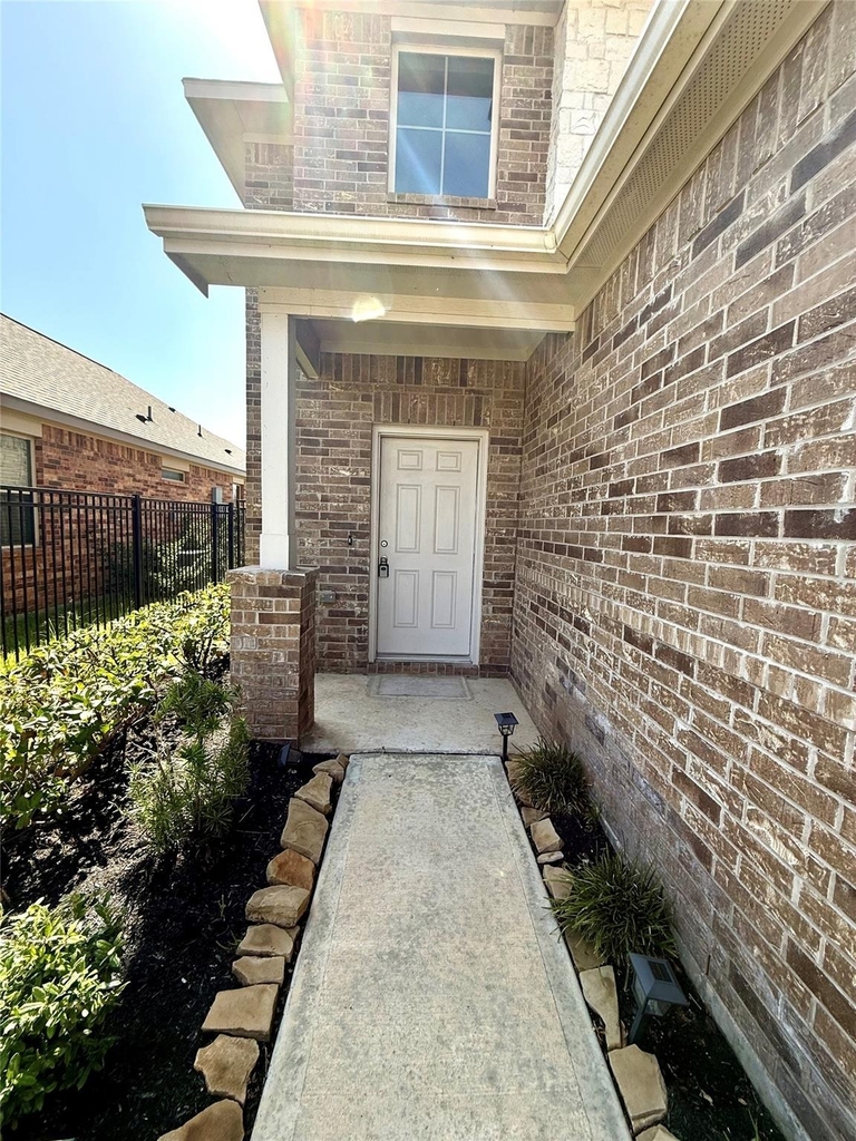 441 Aurora Creek Drive - Photo 3