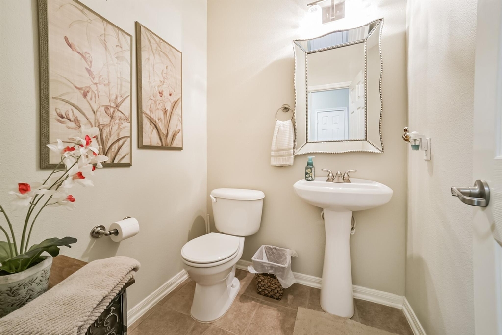 1430 W 24th Street - Photo 14