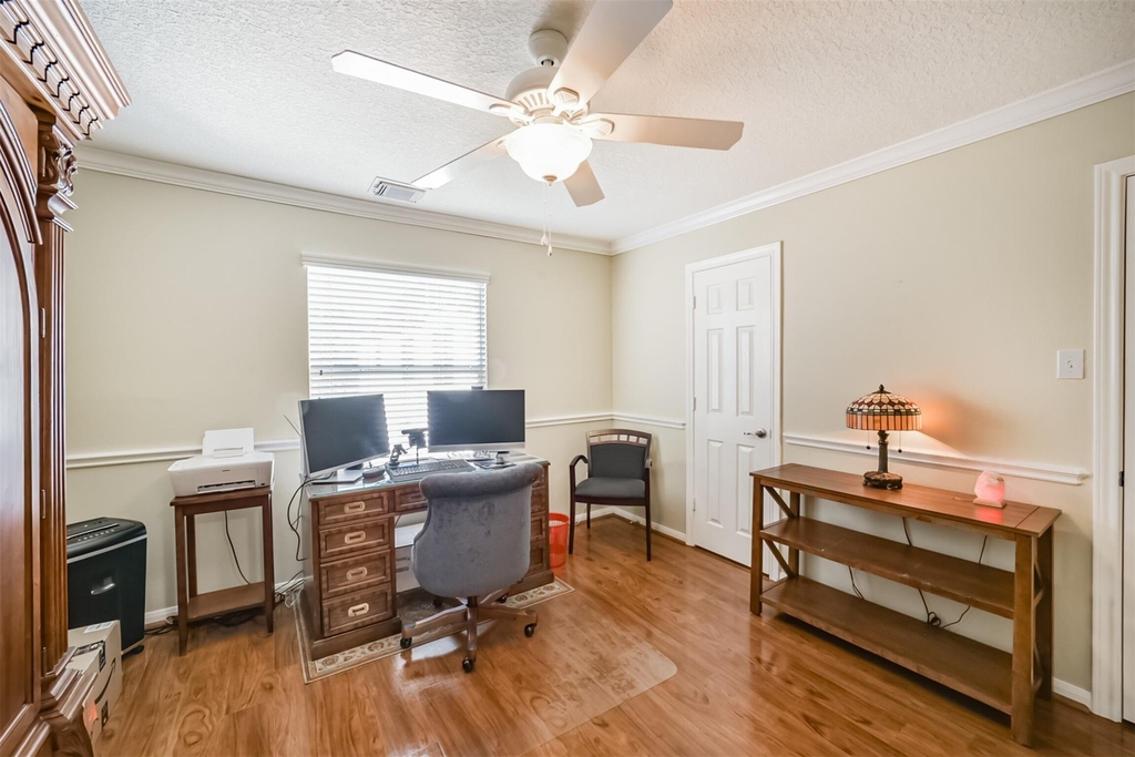 1430 W 24th Street - Photo 30