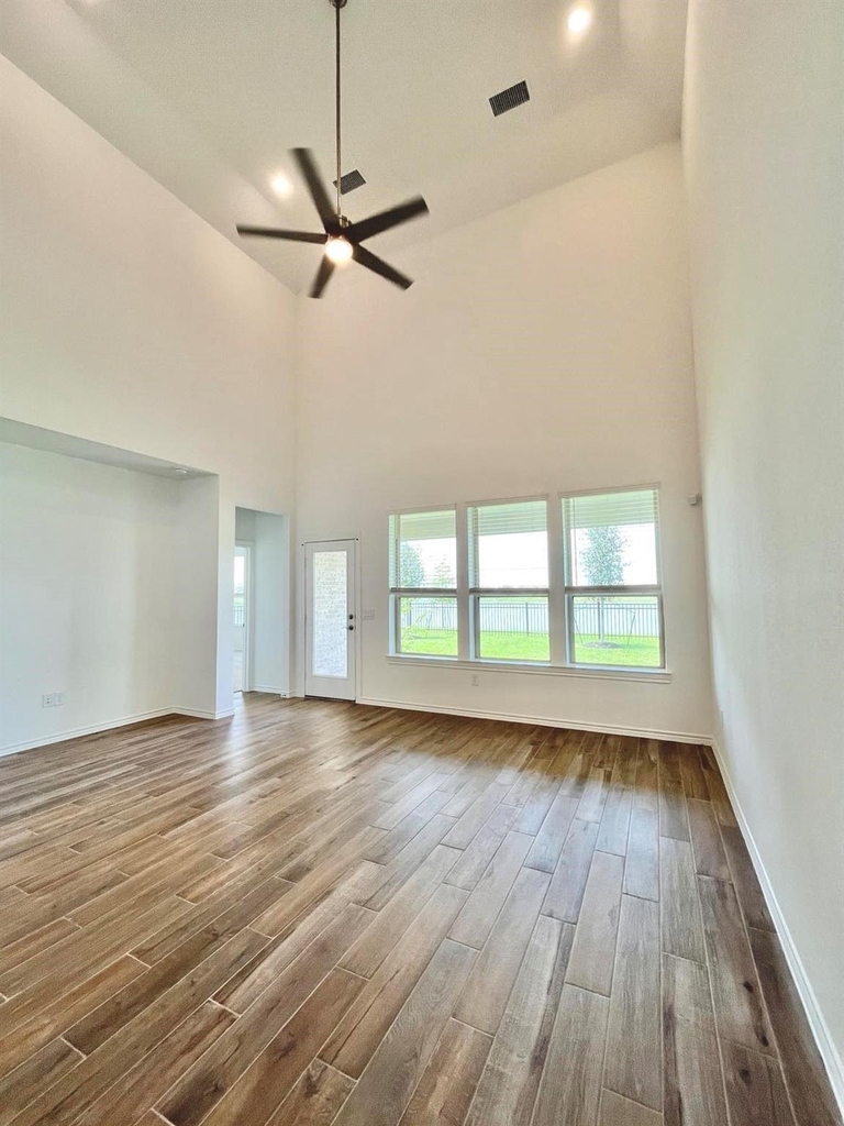 1337 Grass Bend Dr - Photo 4