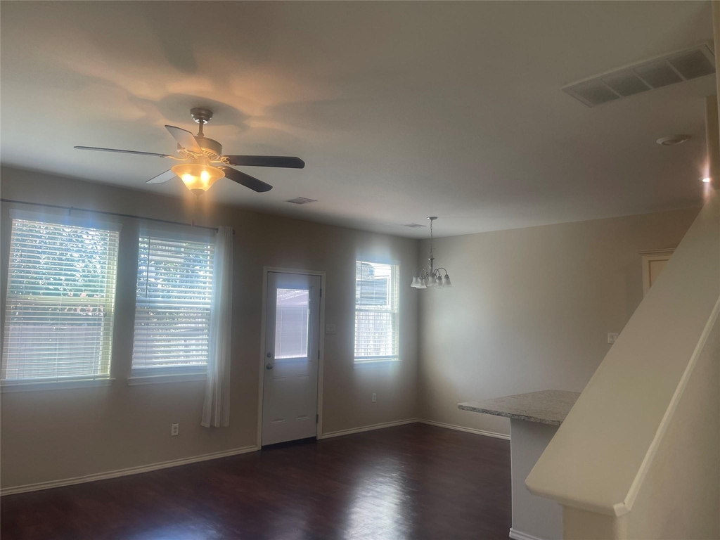 6422 Stoney Creek Drive - Photo 2