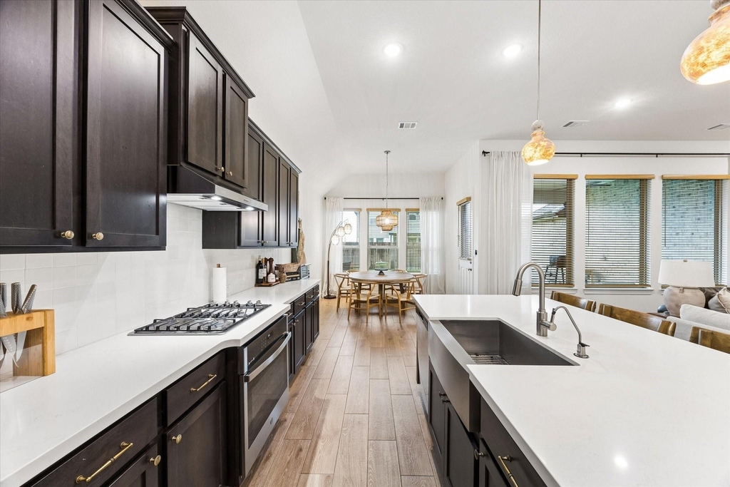 729 Maplewood - Photo 14