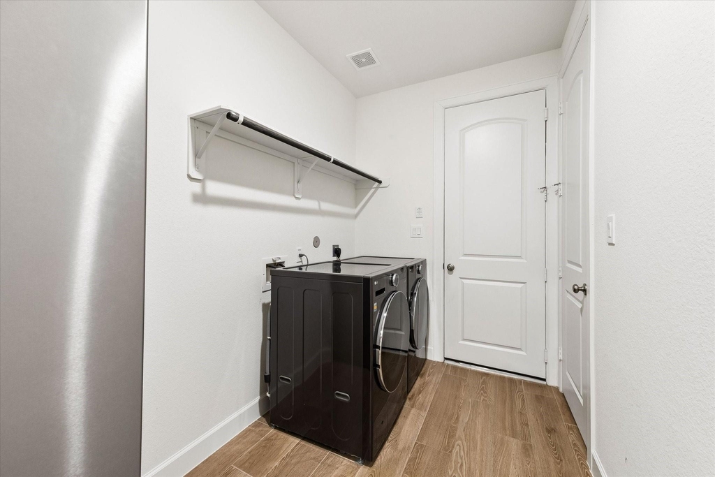 729 Maplewood - Photo 20