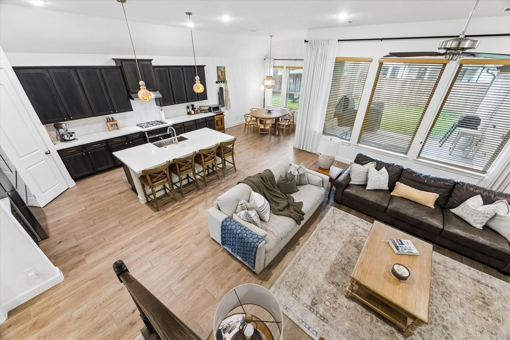 729 Maplewood - Photo 11