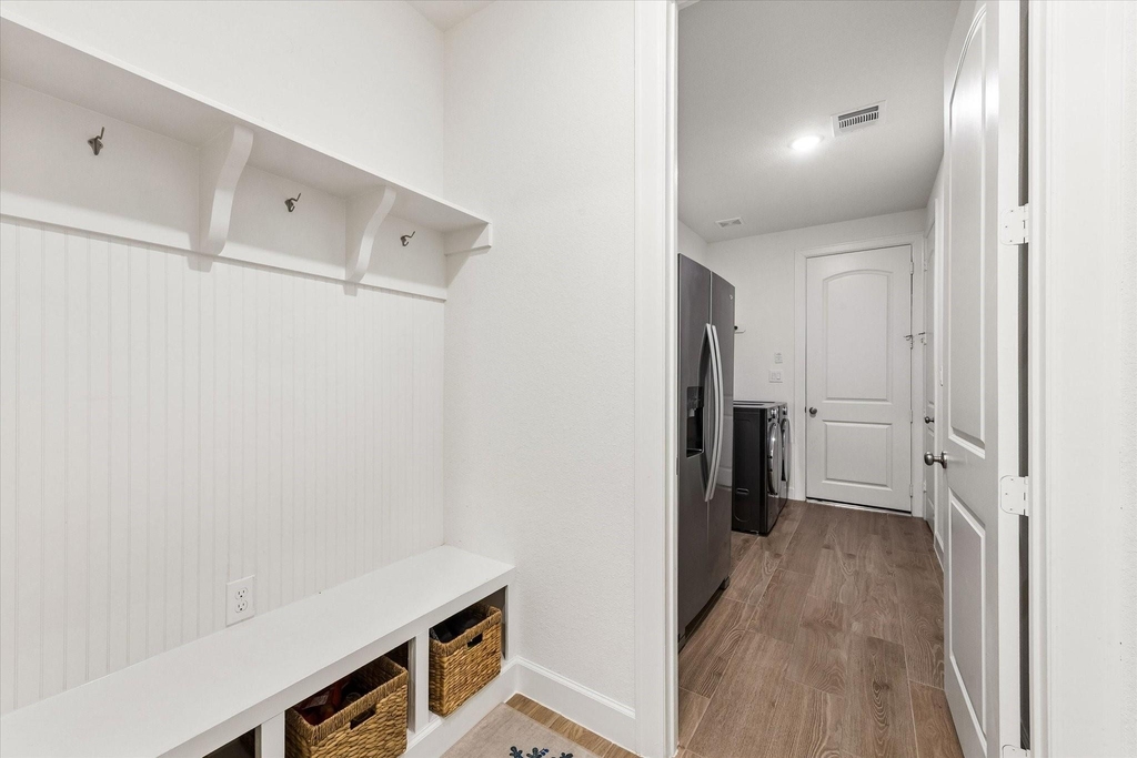 729 Maplewood - Photo 21