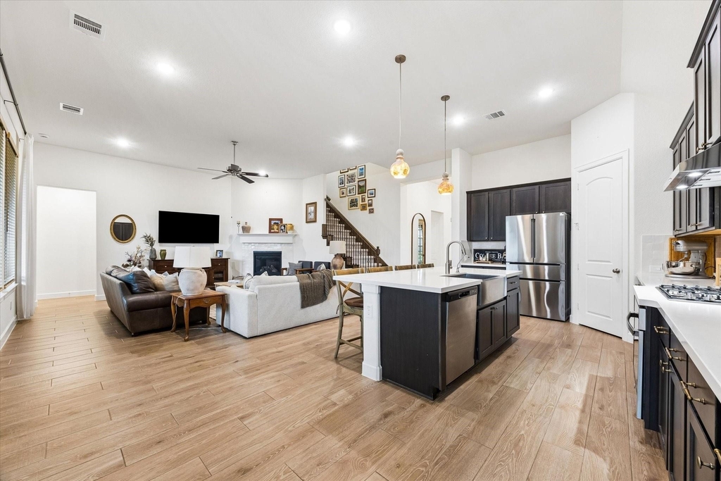 729 Maplewood - Photo 15