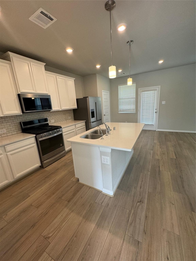 18528 Meadow Point Lane - Photo 10