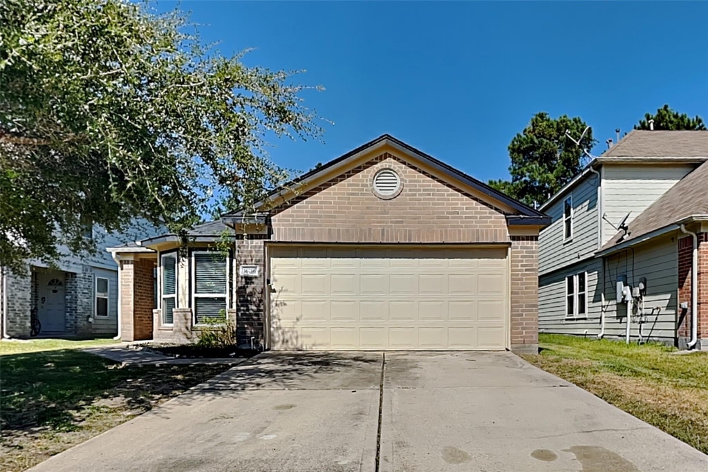 16716 Foursquare Drive - Photo 0