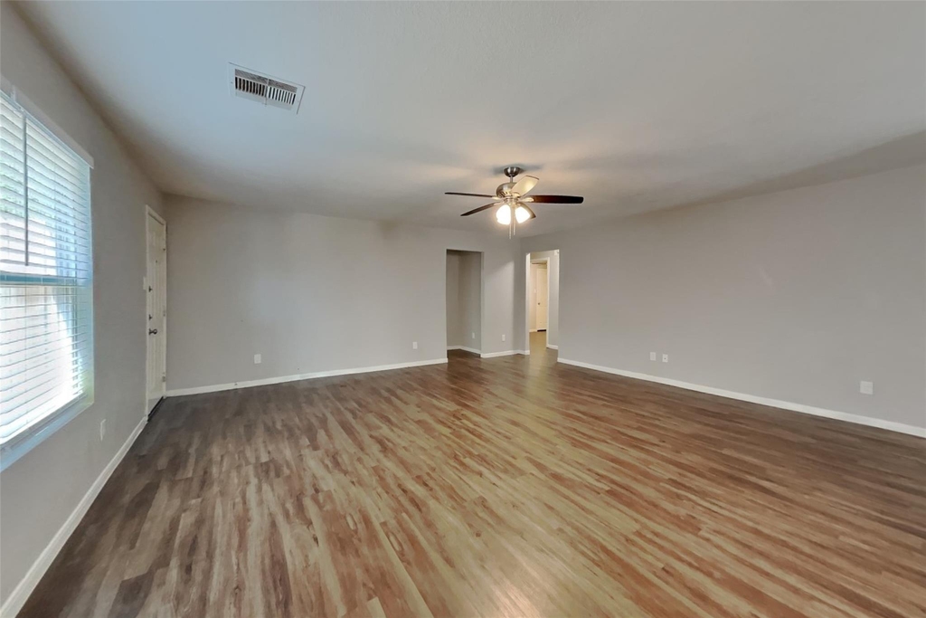 16716 Foursquare Drive - Photo 1