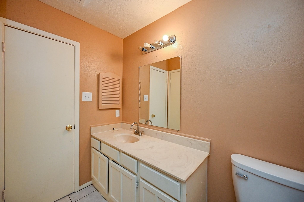 2667 Grand Canyon Drive - Photo 26