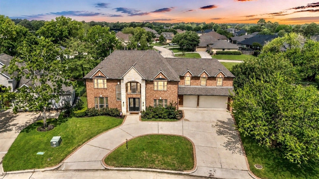 15 Winterhaven Lane - Photo 0