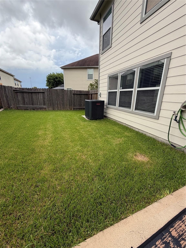2606 Skyview Knoll Court - Photo 12