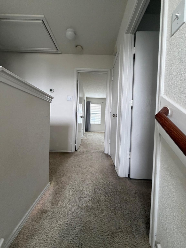 2606 Skyview Knoll Court - Photo 5