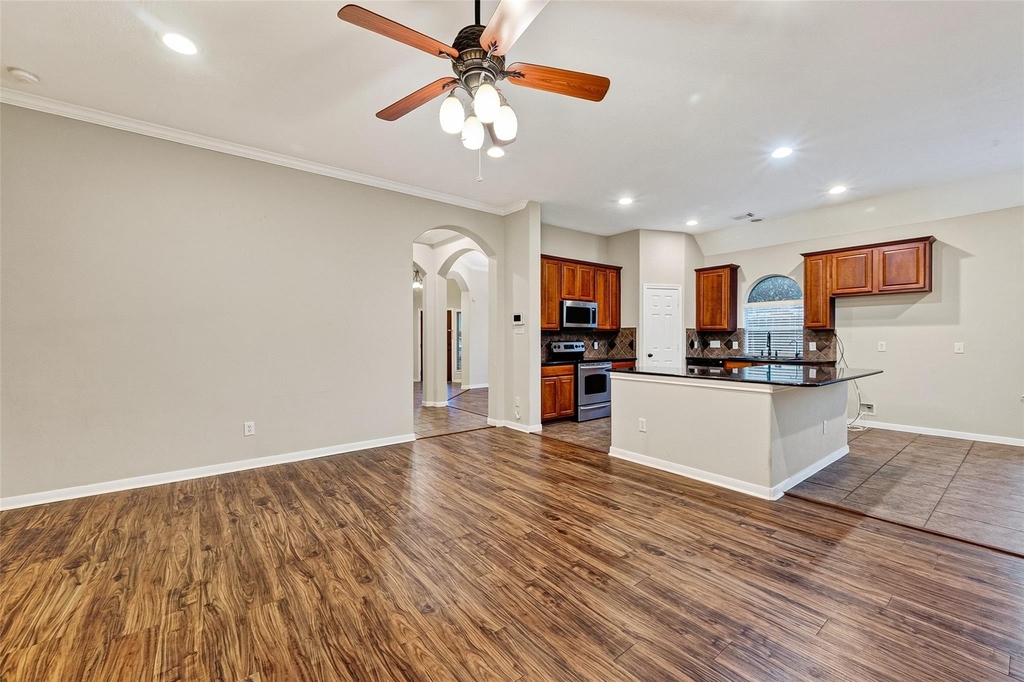 24222 Lake Path Circle - Photo 10