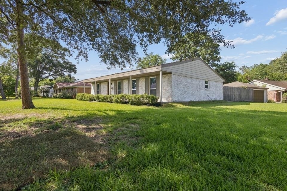 6022 Beaudry Drive - Photo 25