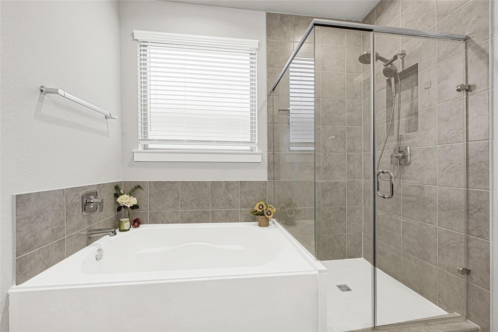 28339 Halle Ray Drive - Photo 17