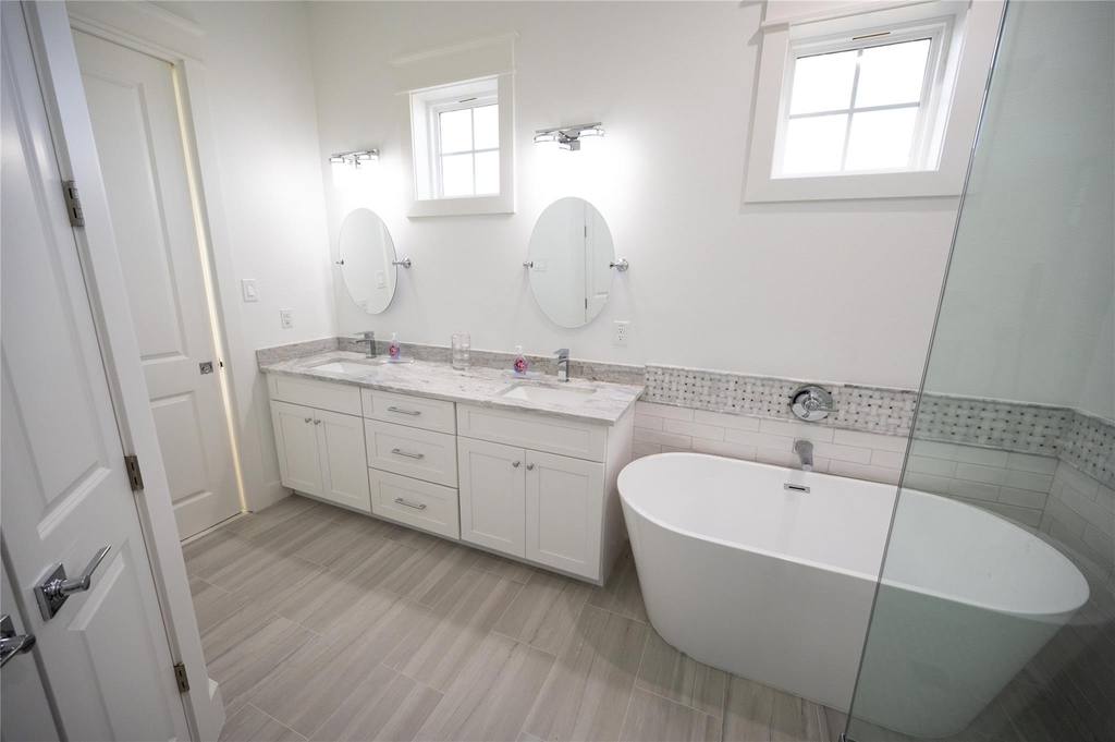 18414 Indian Beach Ct - Photo 17