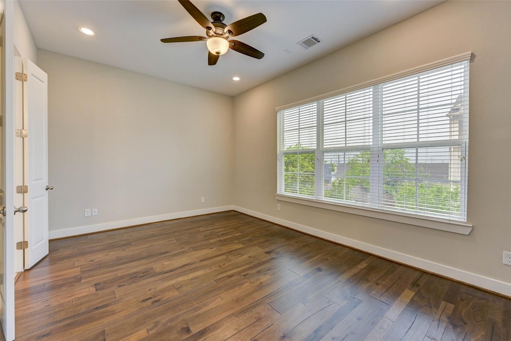 1108 Fowler Street - Photo 30