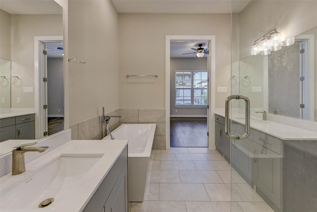 1108 Fowler Street - Photo 38