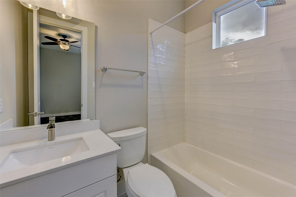1108 Fowler Street - Photo 43
