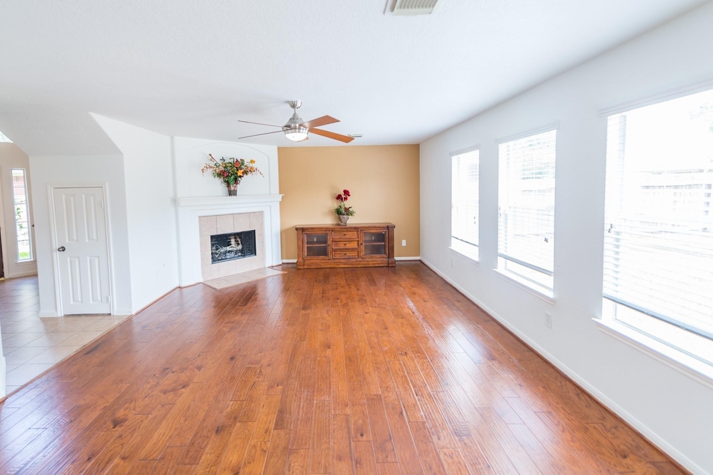 5111 Juniper Walk Lane - Photo 11