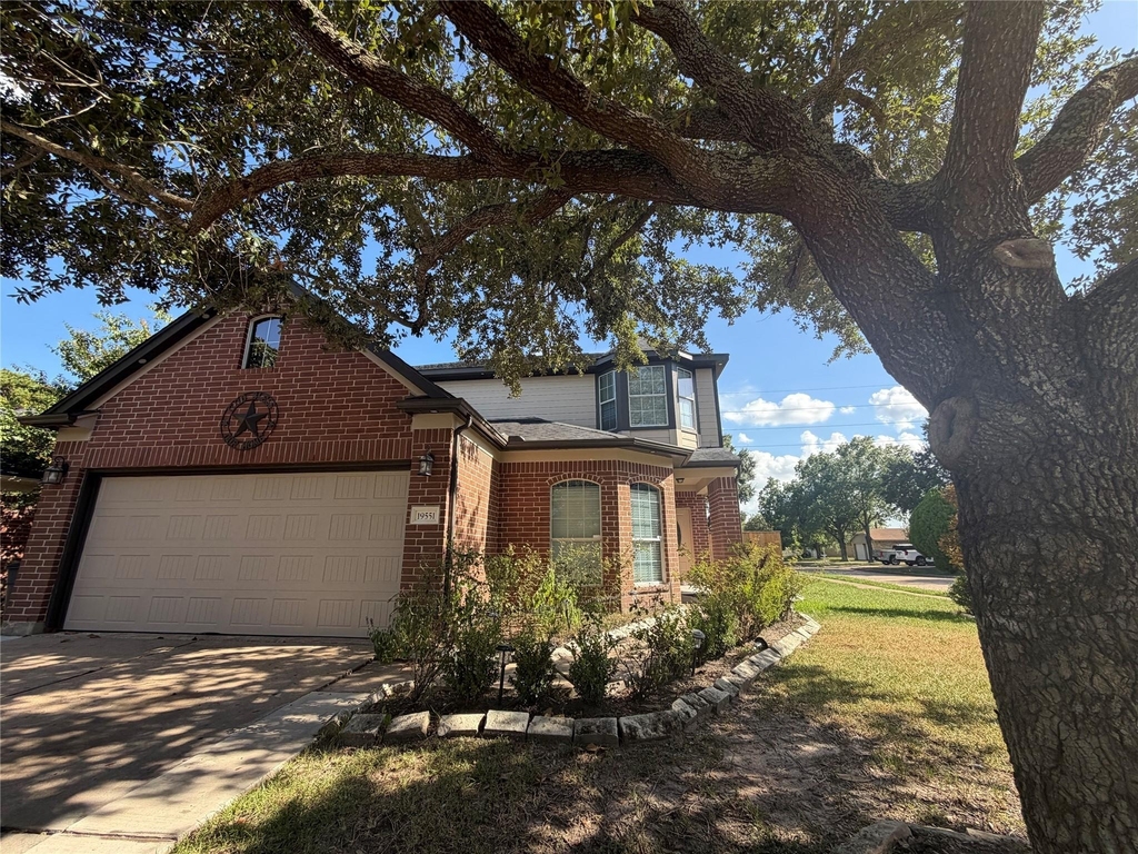 19551 Harvest Stream Way - Photo 0