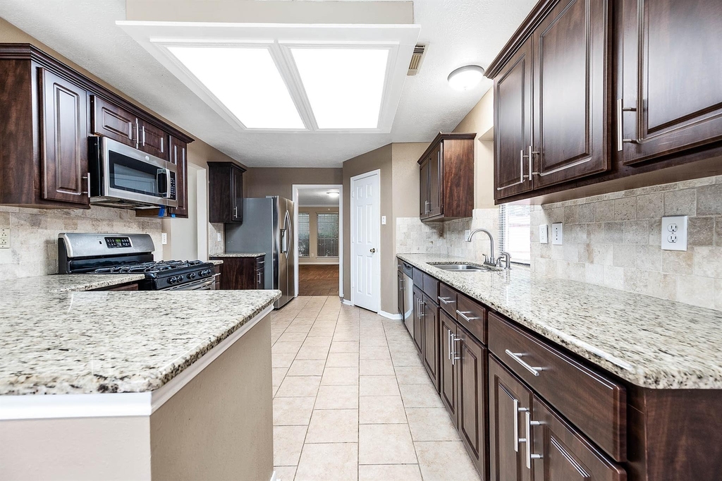 1835 Taylor Creek Drive - Photo 12