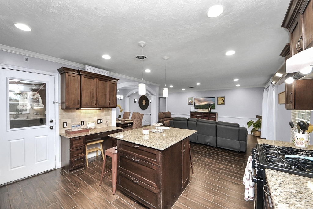 8607 Shadow Crest Street - Photo 26