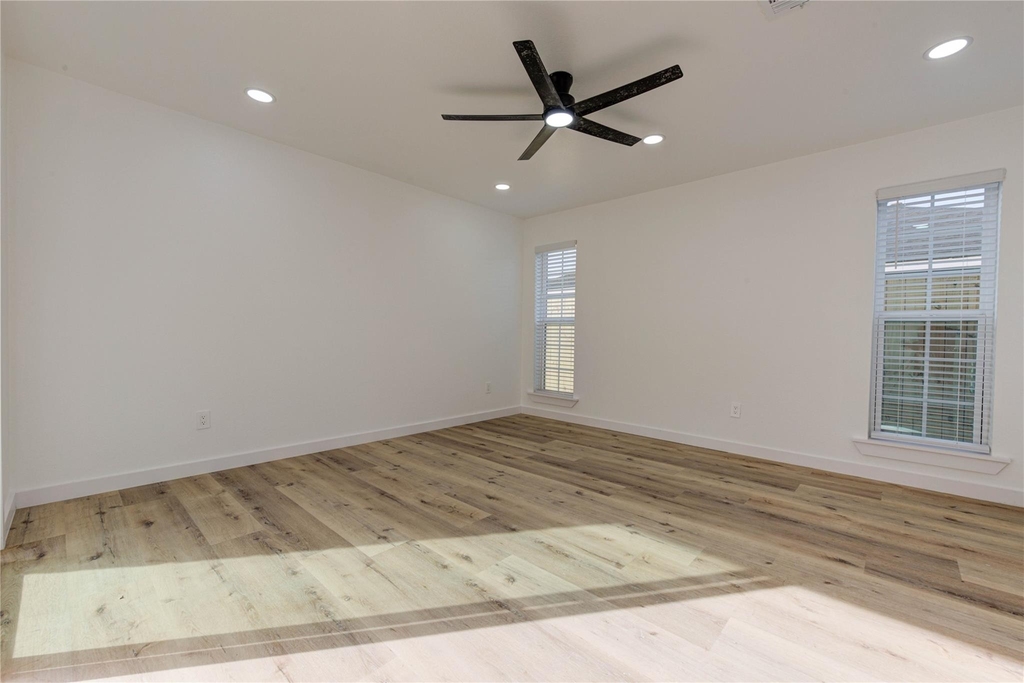 3223 Cherry Hills Drive - Photo 10