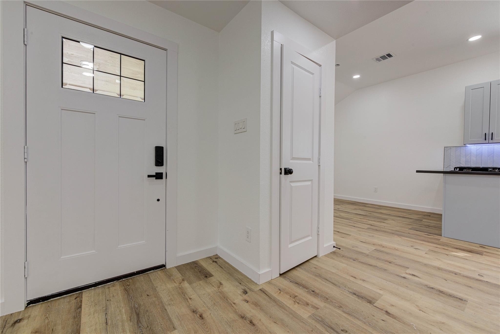 3223 Cherry Hills Drive - Photo 9