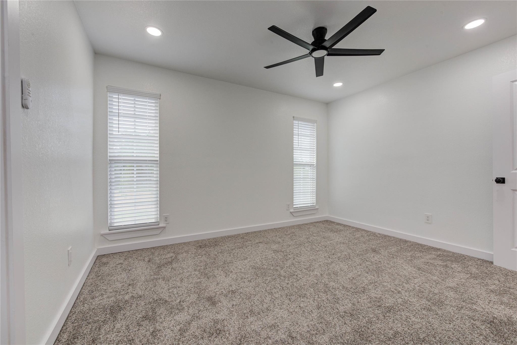 3223 Cherry Hills Drive - Photo 13