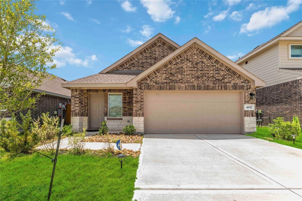 4937 Blue Beetle Ridge Drive - Photo 1