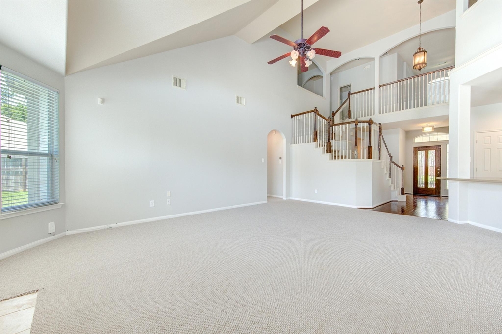 7931 Black Horse Cove - Photo 16