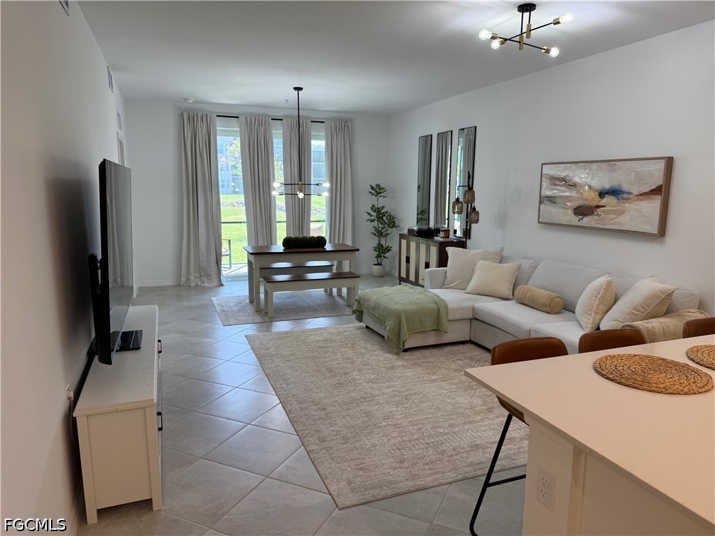 18421 Copperhead Court N - Photo 5